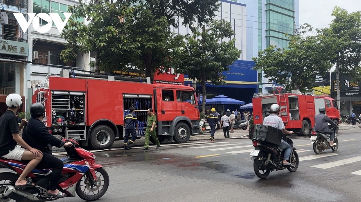 Cháy tầng 8 khách sạn Đài Trang ở Bình Thuận